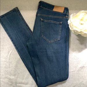 SQIN brand straight leg blue jean